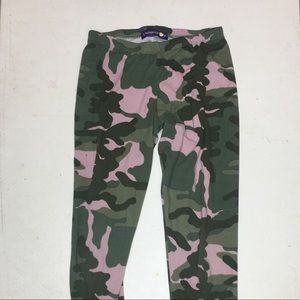 Camouflage leggings